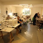 Munka közben a Modellab műhelyében